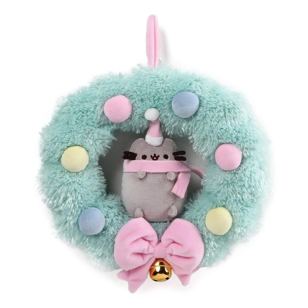 NWOT Pusheen Plush Pastel Christmas Wreath